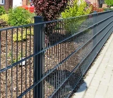 Proizvodi od rolovanog metala, metalni kanali: Panelne ograde 2d 868 mm cink + pvc. Panelne ograde Fence system doo — 5