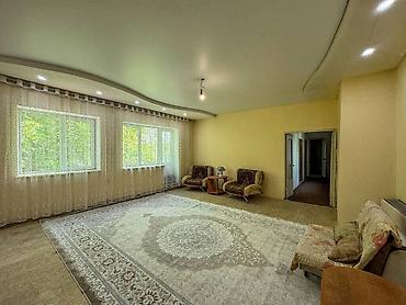 Продажа коттеджей и домов: 🏡 ПРОДАЁТСЯ 2-ЭТАЖНЫЙ ДОМ 📍 Район: Молодая Гвардия 🏠 Комнаты: 7 🏢 — 17