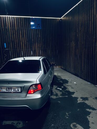 Daewoo: Daewoo Nexia: 2010 г., 1.5 л, Механика, Бензин, Седан — 1