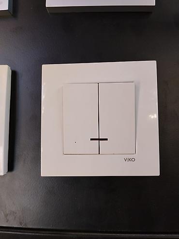 smart light: Двухклавишный выключатель VIKO (накладная рамка квадратной формы, цвет — 1