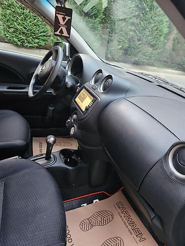 Nissan: Nissan Mahc (gümüş rəng), 5 qapılı hetçbek - Kompakt ölçü, şəhər üçün — 9