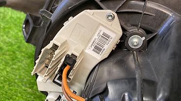 Другие автозапчасти: Корпус печки Bmw X5 3.0D в сборе E70 M57N2 2007 (б/у)  Марка — 10