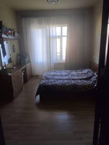 Köhnə tikili: Bakı, 5 otaqlı, Köhnə tikili, m. Həzi Aslanov, 104 kv. m — 4