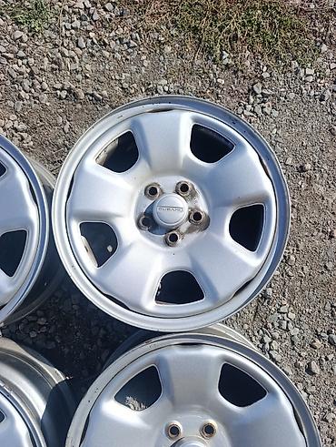 Диски: Железные Диски R 15 Subaru, Комплект, отверстий - 5, Б/у — 5