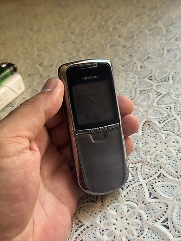 Nokia 8 Sirocco, < 2 GB Memory Capacity, Düyməli
