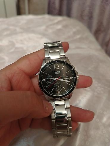 Casio kişi qol saatı - Model: Casio (klassik xronoqraf üslubunda) -