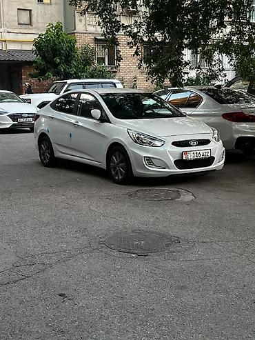 01: Hyundai Accent: 2018 г., 1.4 л, Автомат, Бензин, Седан — 1