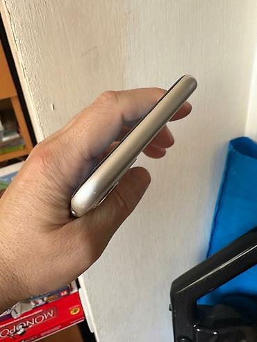 iphone plata: IPhone 11, Ağ, Face ID — 5