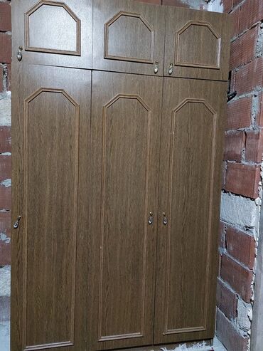 деревянная перегородка в комнате: Açılan, 4 qapılı Düz dolab, Qarderob, paltar dolabı