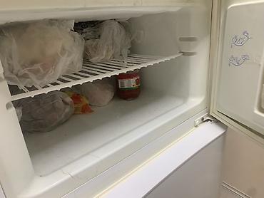 mini refrigerator: Холодильник Indesit, классическая двухкамерная модель с верхней — 3