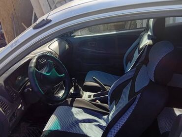 runx alex: Mitsubishi Colt: 1996 г., 1.6 л, Механика, Бензин, Купе
