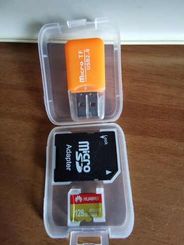 Photo & Video Accessories: ***POVOLJNO** Huawei SD kartica od 128gb sa adapterom i citacem za