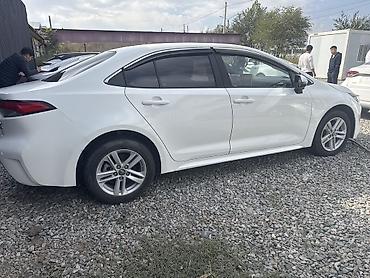 такта корола: Toyota Corolla: 2022 г., 1.8 л, Автомат, Гибрид, Седан — 2