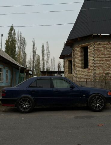 сидушка спринтер: Литые Диски R 17 AMG, Комплект, отверстий - 5, Б/у