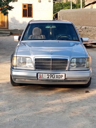 машина кызыл кыя: Mercedes-Benz W124: 1994 г., 2.2 л, Механика, Седан