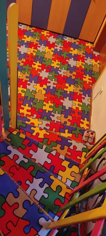 Kovrolin: Her nov yer döşemeleri qiymetler cox munasib unvan sederek ticaret — 6