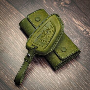 Другие аксессуары для салона: Чехлы для ключа BMW и Mercedes Ручная работа, итальянская кожа at lalafo.kg — 9 Другие аксессуары для салона: Чехлы для ключа BMW и Mercedes Ручная работа, итальянская кожа — 9