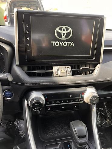 Toyota: Toyota RAV4: 2020 г., 2.5 л, Автомат, Гибрид, Кроссовер — 8