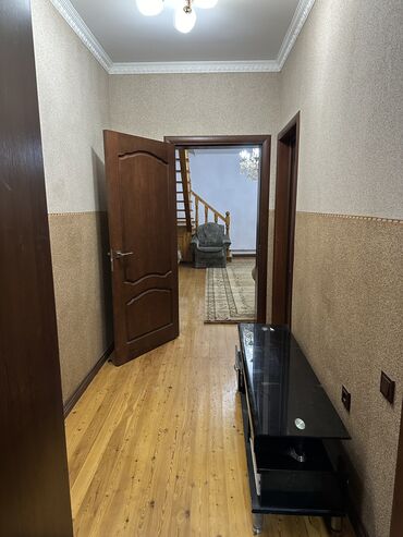 дом молодая гвардия: 235 м², 7 комнат, Бронированные двери, Евроремонт, Парковка