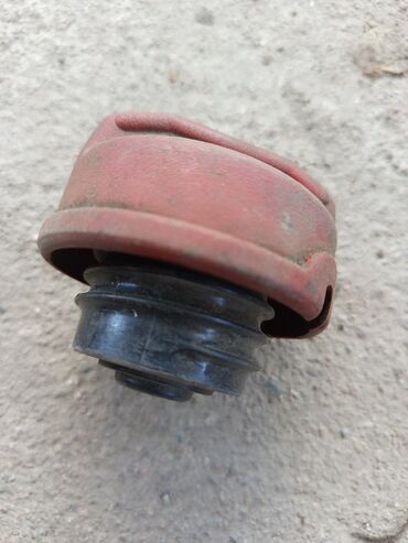 Топливные баки: Топливный бак Audi Б/у, Оригинал, Германия — 2