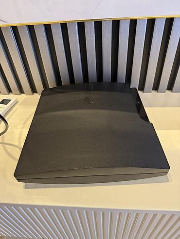 dualshok 3: Sony PlayStation 3 (PS3) Slim 160GB oyun konsolu Xüsusiyyətlər: - — 2