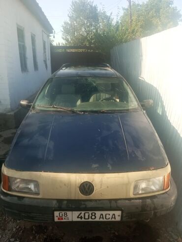 вит машина: Volkswagen Passat: 1991 г., 1.8 л, Механика, Бензин, Универсал