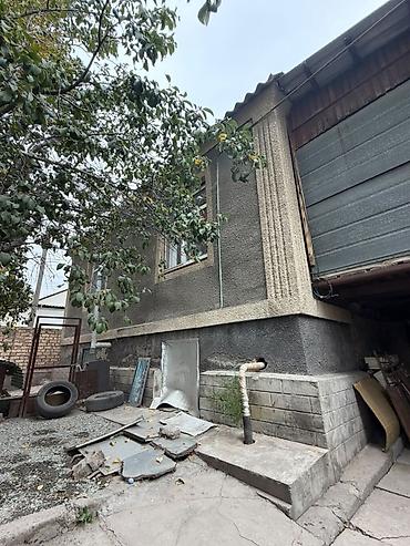 Үйлөрдү сатуу: 4 бөлмө, 124 м², 3 соток, Бишкек, Баят/Азиз базары Кыймылсыз мүлк агенттиги — 9