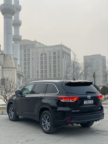 Toyota: Toyota Highlander: 2019 г., 3.5 л, Автомат, Гибрид, Кроссовер — 4
