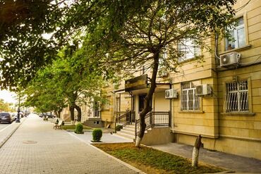 Köhnə tikili: Bakı, 5 otaqlı, Köhnə tikili, m. Gənclik, 150 kv. m — 19