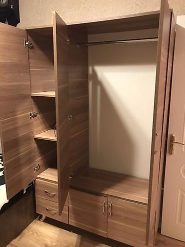 qarderob balkona: Üç qapılı paltar şkafı - Material: ağac teksturalı laminat (isti — 2