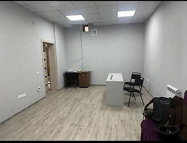 офис в аренду: Сдаю The entire office: 45 м², В жилом комплексе, С ремонтом, С отдельным входом — 3