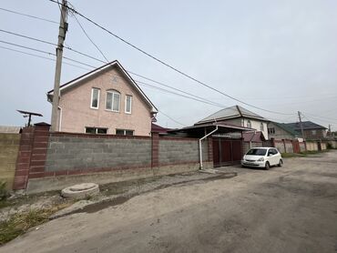 новый особняк киргизия 1: 170 м², 5 комнат, Старый ремонт С мебелью, Кухонная мебель