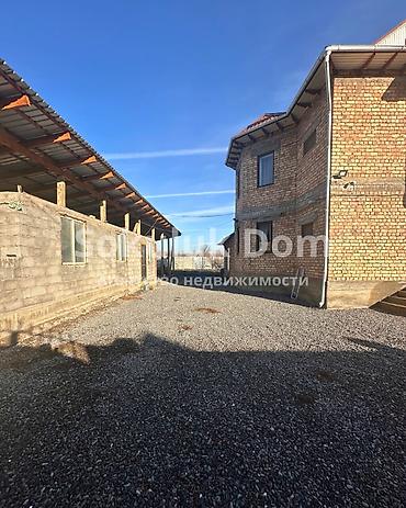 Sale of cottages and houses: 🏠Продается дом в селе Садовое 🟡Комнаты: 10 🟡Участок: 24 соток — 3