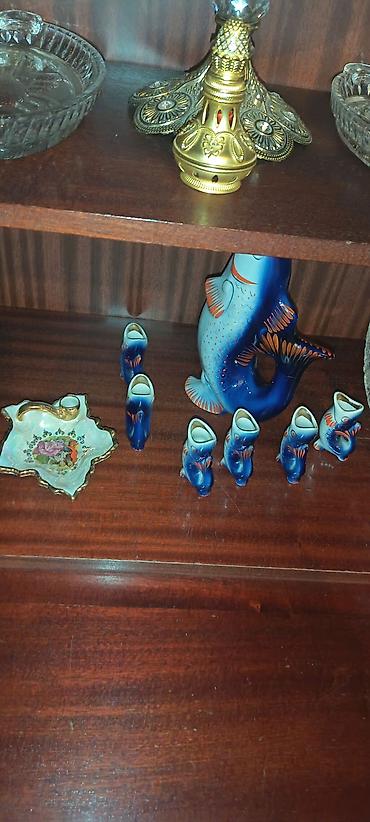 ağ baliq: Məhsul: Dekorativ kolleksiya əşyaları dəsti Tərkib: - Porcelan — 3