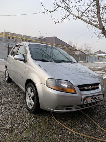 Chevrolet: Chevrolet Aveo: 2005 г., 1.4 л, Автомат, Бензин, Хэтчбэк at lalafo.kg — 3 Chevrolet: Chevrolet Aveo: 2005 г., 1.4 л, Автомат, Бензин, Хэтчбэк — 3
