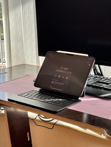 Apple iPad: İşlənmiş Apple iPad Pro 11 (2024), 11", 256 GB, Ödənişli çatdırılma