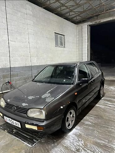 тоталка ош: Volkswagen Golf: 1993 г., 1.6 л, Механика, Бензин, Хэтчбэк — 4