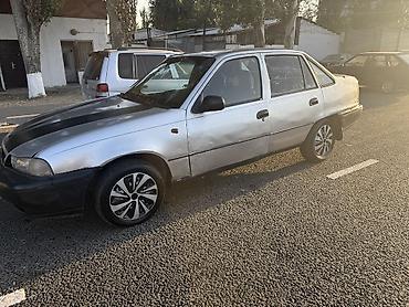 bmw 5 e39: Daewoo Nexia: 2001 г., 1.5 л — 2