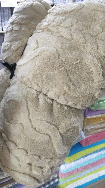 Одеяла и пледы: Плед, Новый, Все сезоны, Двусторонний, Плюшевый — 37