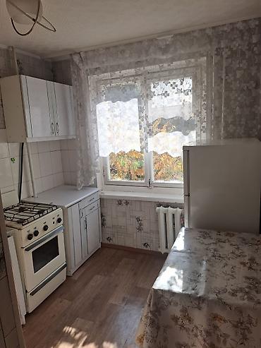 куплю квартиру в рассрочку: 2 комнаты, 44 м², 8 мкр 104 серия, 2 этаж, Требуется ремонт — 7