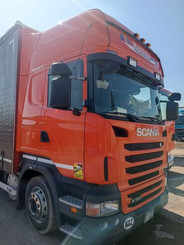 трактор 40 т: Грузовик, Scania, Б/у