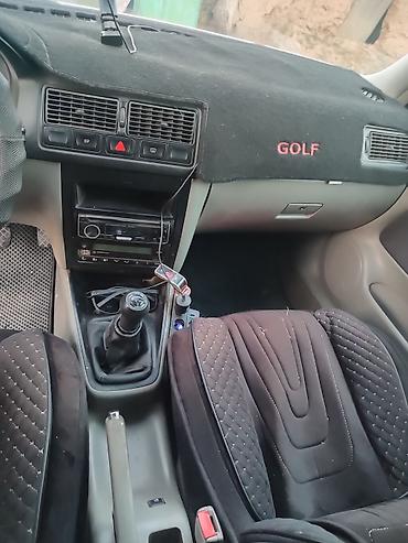 Volkswagen: Volkswagen Golf Variant: 2000 г., 1.6 л, Механика, Универсал — 14