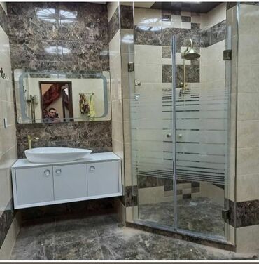 Duş kabinaları, arakəsmələr: Yeni Arakəsmə, Pulsuz çatdırılma — 18