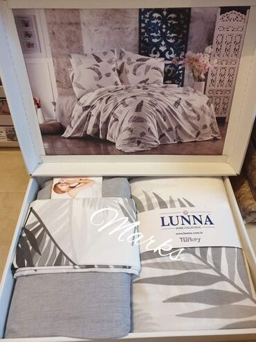 Posteljina: LUNA POSTELJINE ( Čaršav bez lastiša) CENA: 3100 din Materijal: 100% — 25