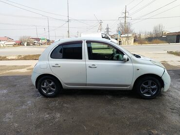 Nissan: Nissan March: 2002 г., 1.2 л, Автомат, Бензин, Хэтчбэк