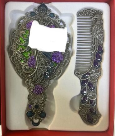 Digər aksesuarlar: Üzərində qırmızı,qara və ağ rənglərin qarışığı ilə simmetrik butalı — 2