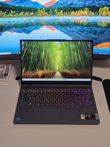 ноутбук для игры: Ноутбук, Lenovo, 16 ГБ ОЗУ, Intel Core i5, 15.6 ", Б/у, Для несложных задач, память SSD