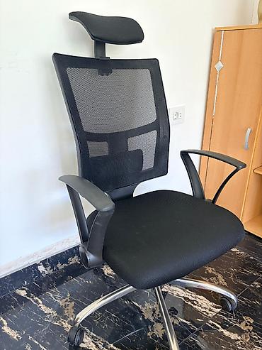 Ofis və oyun kresloları: Premium sinif ofis kreslosu satılır. Kreslo rahat və erqonomik — 1