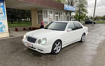 e63 bmw: Mercedes-Benz E-Class: 1998 г., Седан — 1