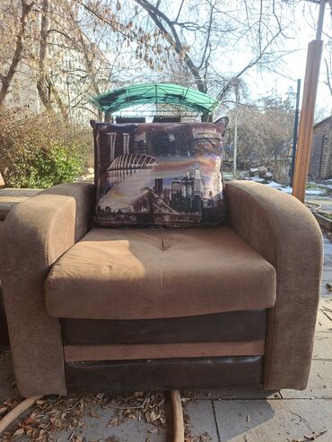 кресло кафе: Классическое кресло, Для кафе, ресторанов, Б/у